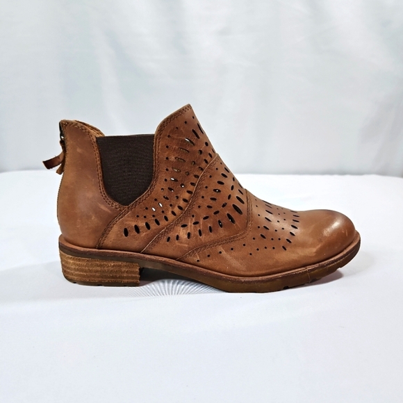 Sofft Shoes - Sofft Brown Leather Ankle Boots Size 8